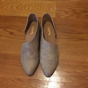LolaShotique flats. Free People replicas